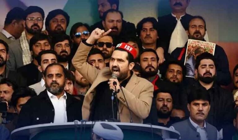 بانی پی ٹی آئی کی پالیسی پر کل بھی کھڑا تھا، آج بھی کھڑا ہوں: سہیل آفریدی