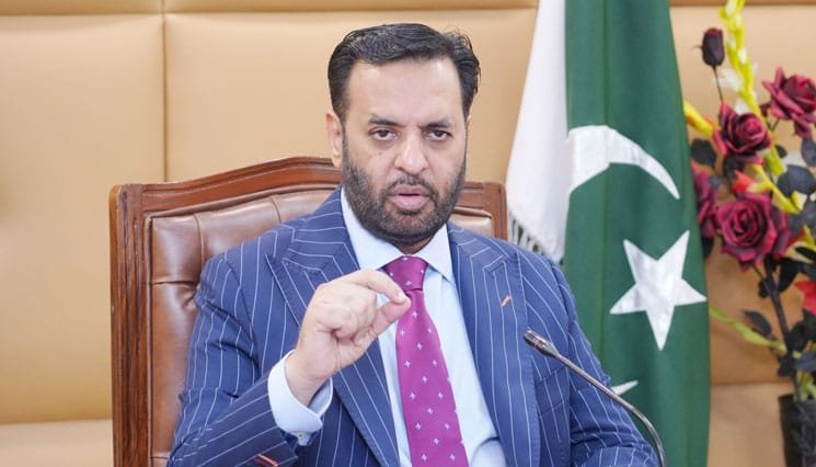 سالانہ 11 ہزار خواتین حمل میں جاں بحق، آبادی کنٹرول ناگزیر ہے: مصطفیٰ کمال 32 IMG 20260513 WA1981