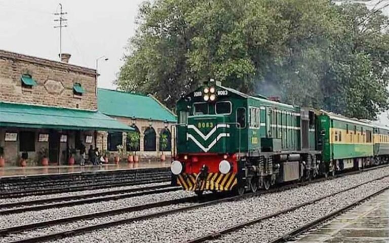 پاکستان ریلوے نے لوکوموٹیو تیاری کی ٹیکنالوجی حاصل کرلی 62 IMG 20260525 WA1783