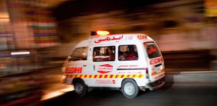 Truck crushes motorcyclist in Karachi’s Teen Hati area