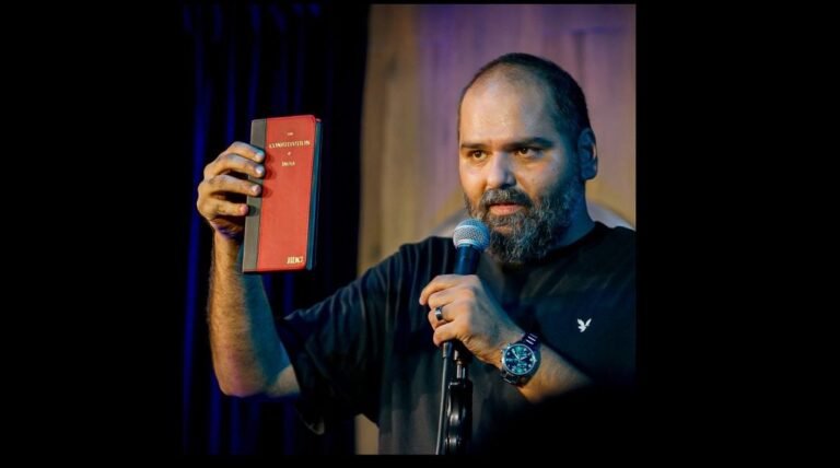 کنال کامرا نے ایکناتھ شندے پر بنے پیروڈی گانے کے لیے معافی مانگنے سے انکار کیا 115 Kunal Kamra Constitution