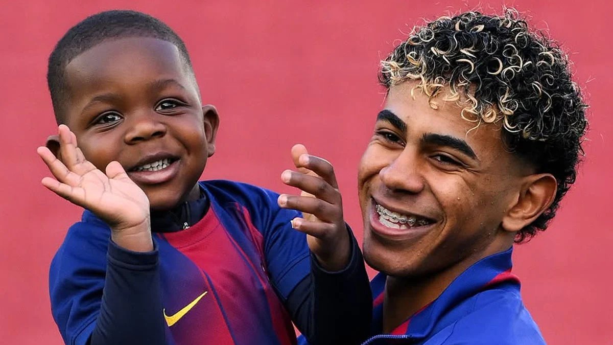 Lamine Yamal and brother