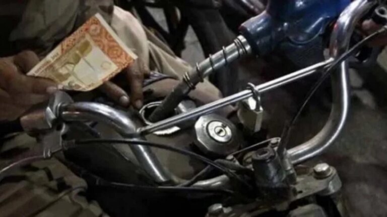 Petrol price relief extended to 20-year-old bikes, rickshaws