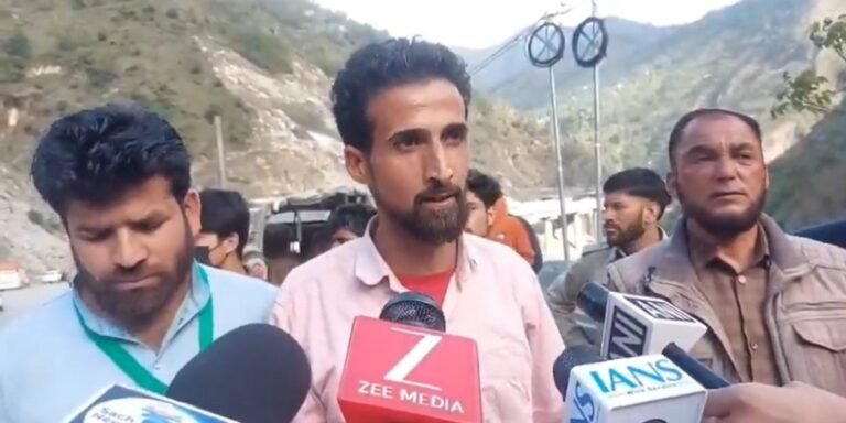 رامبن میں مبینہ گئو رکشکوں کے حملے کے بعد ایک شخص لاپتہ، احتجاجی مظاہروں کی وجہ سے ہائی وے بند