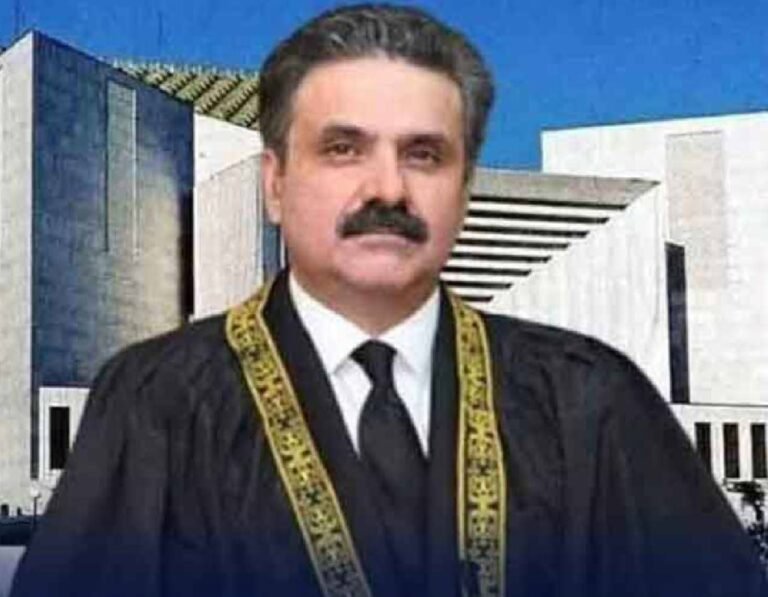 بانی پی ٹی آئی کے کسی فیملی ممبر کو عدالت سے بات کی اجازت نہیں دوں گا،چیف جسٹس آف پاکستان