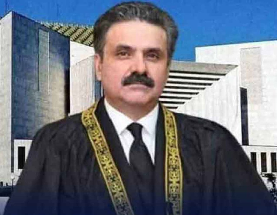 بانی پی ٹی آئی کے کسی فیملی ممبر کو عدالت سے بات کی اجازت نہیں دوں گا،چیف جسٹس آف پاکستان 1 Screenshot 20250820 141224