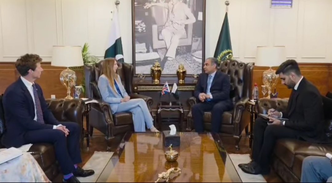 <br>اسلام آباد: وفاقی وزیر داخلہ محسن نقوی سے برطانوی ہائی کمشنر جین میریٹ کی ملاقات 1 Screenshot 20250828 131112 1