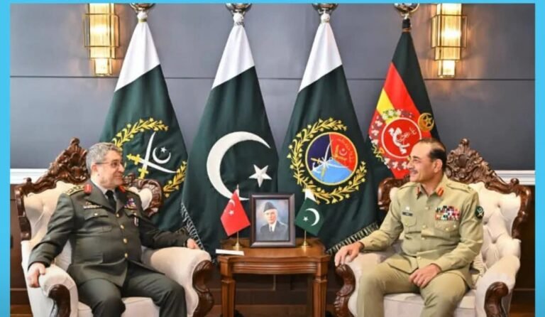 پاکستان اور ترکی کے آرمی چیفس کی ملاقات، علاقائی سلامتی اور دفاعی تعاون پر تبادلہ خیال