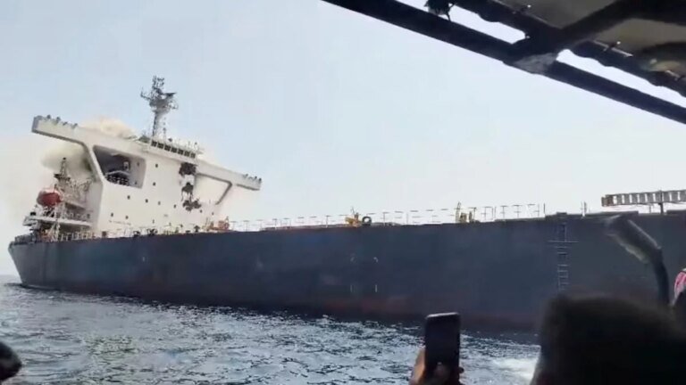 Two ships sink near Hormuz after being hit by projectiles