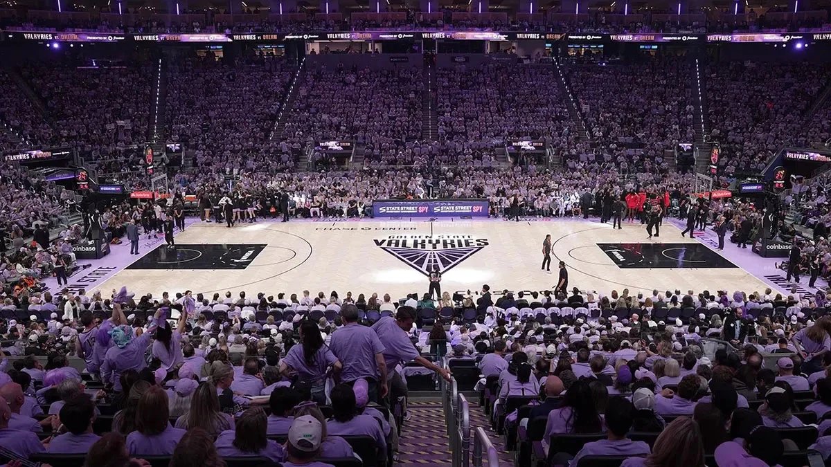 WNBA Silent and National Antheme