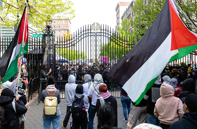 کولمبیا یونیورسٹی: سابق اسرائیلی فوجی کی ‘فلسطین حامی’ بھیس میں مہم، شدید ردعمل