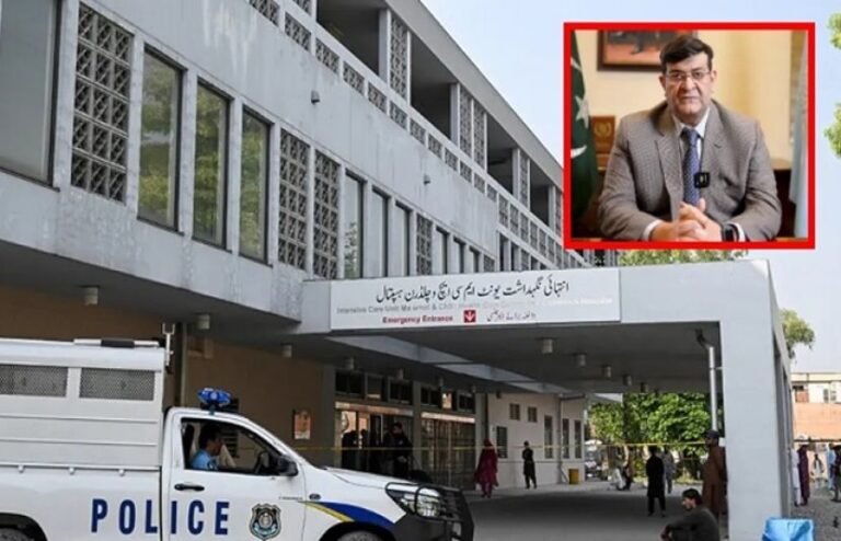 سانحہ پمز کی تحقیقاتی رپورٹ کے بعد نئی تعیناتیاں، ڈاکٹر سلمان نے ایگزیکٹو ڈائریکٹر کا چارج سنبھال لیا