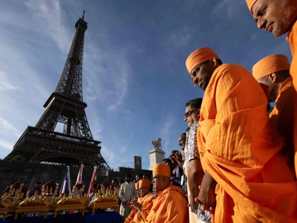 eiffel tower1788836439 0