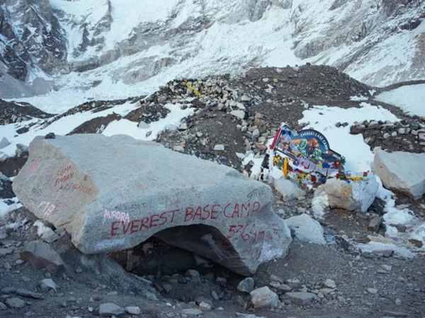 everest base camp1788457353 0