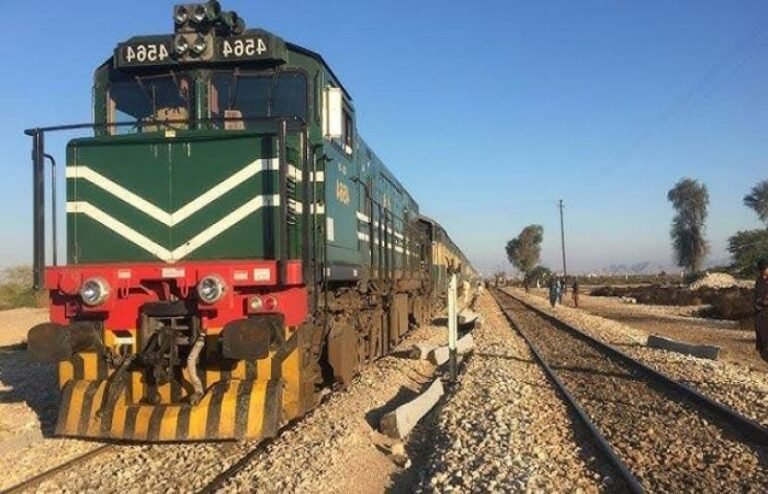 وادی پشاور میں نئی مضافاتی ٹرین سروس شروع کرنے کا فیصلہ