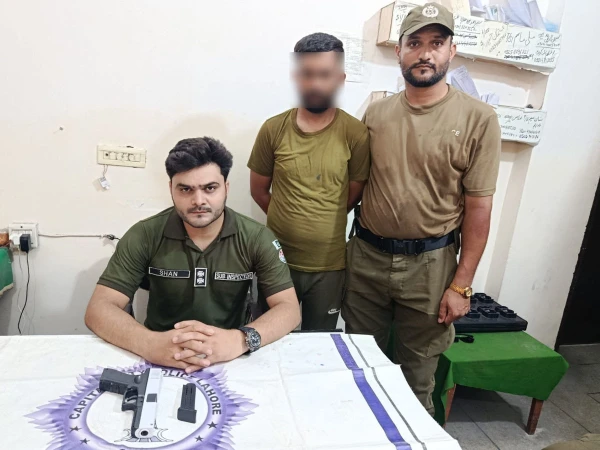 fake policeman1786881036 0