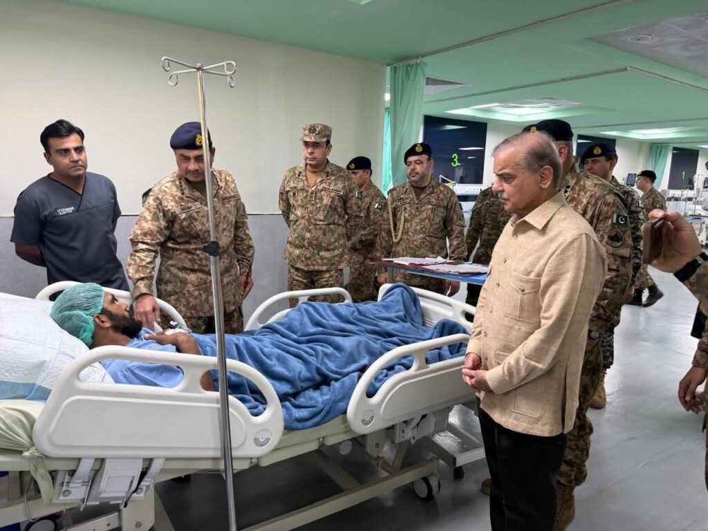 افغان حکومت خارجیوں میں سے صرف ایک کا انتخاب کرے، شہباز شریف کا دوٹوک اعلان 2 fb img 17577952556186064174466901886884