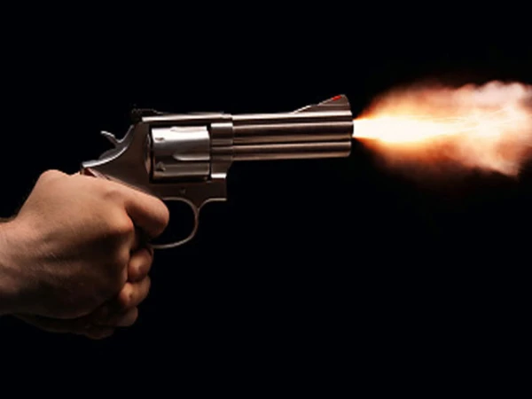 firing in karachi1753657048 0
