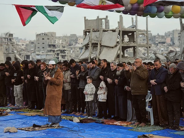 اسرائیل حملوں میں اپنوں کو کھودینے والے فلسطینیوں کی عید کیسی رہی؟ 76 flights cancel1774079918 0