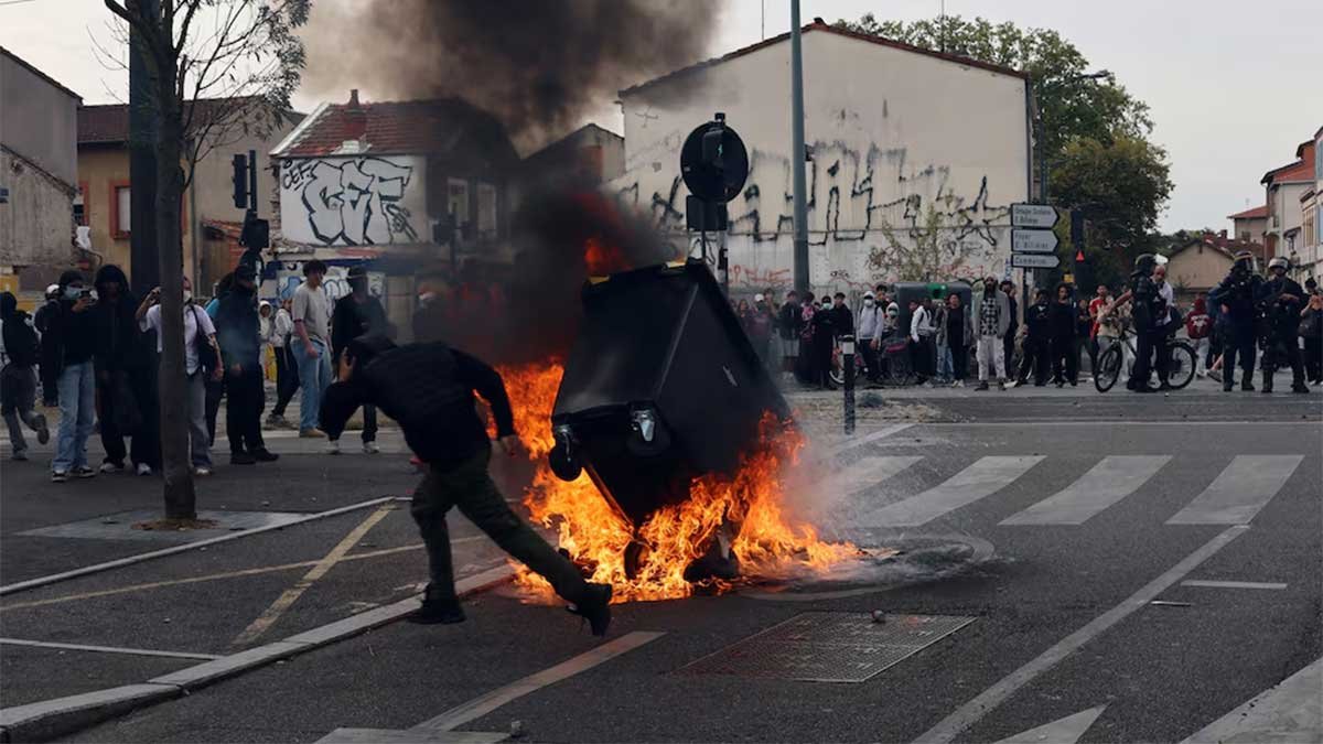 france student protest