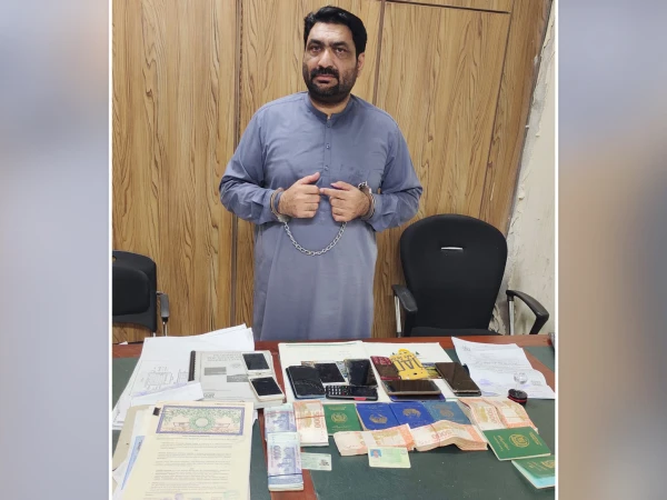 illegal cnic of afghans1790759316 0