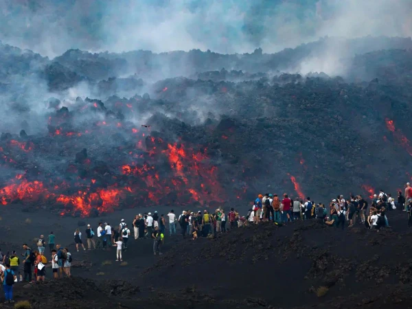 italy volcano burst1786641737 0