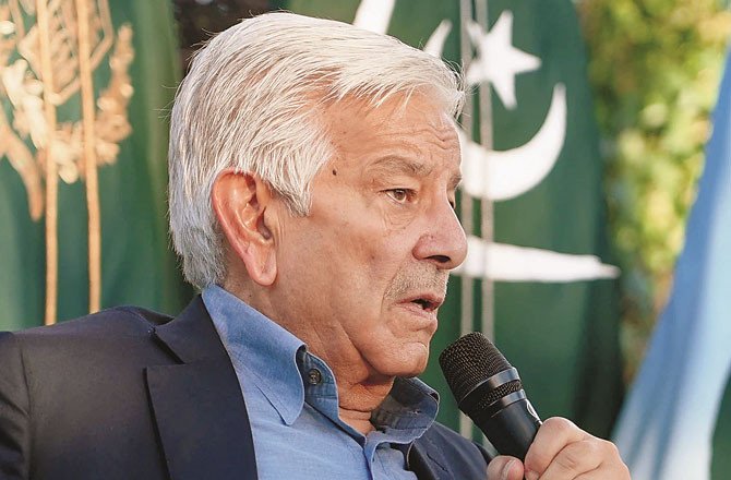 khawaja asif d 1