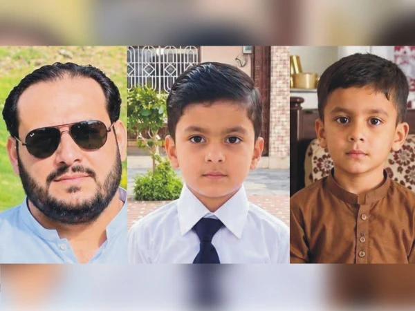 کوہاٹ پولیس لائنز شہدا میں ایک باپ اور اس کے دو کمسن بچے بھی شامل