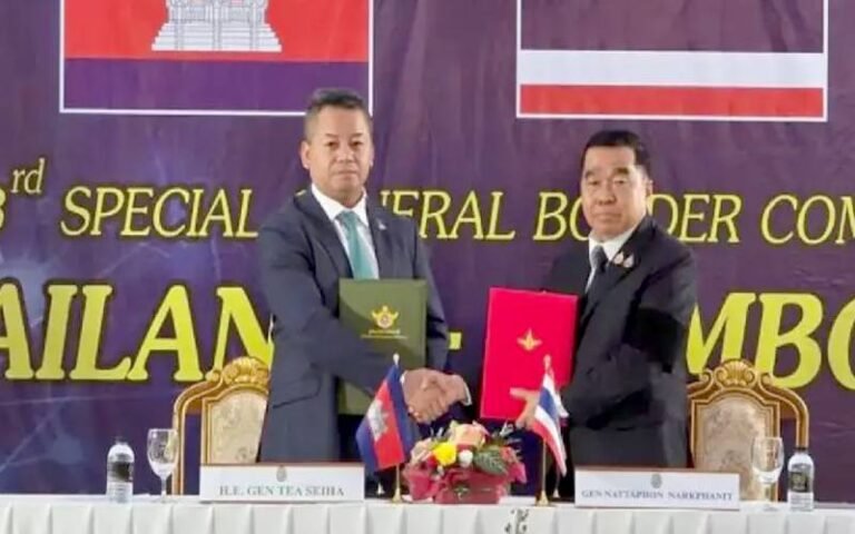 مذاکرات کامیاب :تھائی لینڈ اورکمبوڈیا میں جنگ بندی پراتفاق 31 news 1766813974 4005