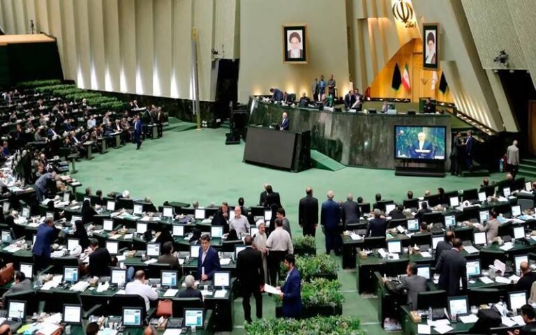 ایرانی پارلیمنٹ نے یورپی ممالک کی افواج کو ’دہشت گرد گروہ‘ قرار دے دیا