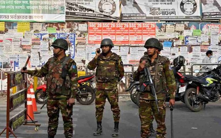 بنگلہ دیش میں انتخابات پولنگ اسٹیشن میں دھماکہ