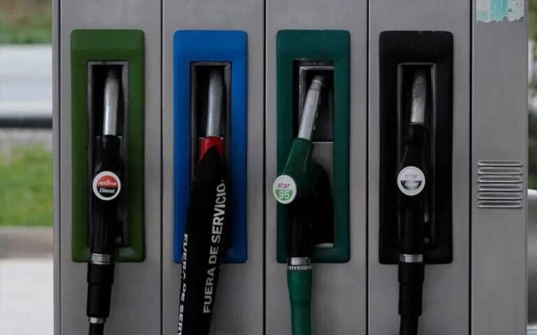 امریکا میں پیٹرول کی قیمتیں بلند ترین سطح پر پہنچ گئیں