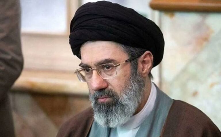 مجتبیٰ خامنہ ای سپریم لیڈر ہیں ایران کی مجلسِ خبرگاں نے اعلان کر دیا