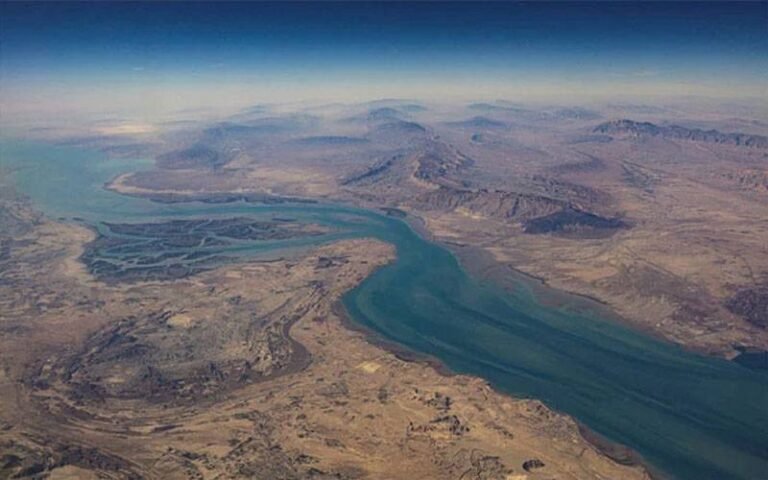 چھ ممالک نے آبنائے ہرمز سے متعلق مدد کی پیشکش کردی
