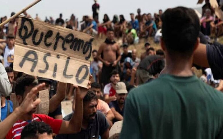 سپین میں ہزاروں تارکینِ وطن کا احتجاج مراکش واپسی سے انکار کر دیا