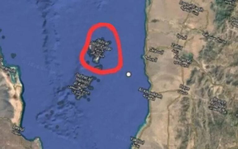 یمنی فوج نے حوثی باغیوں سے باب المندب کا جزیرہ واپس لینے کی تیاری کر لی