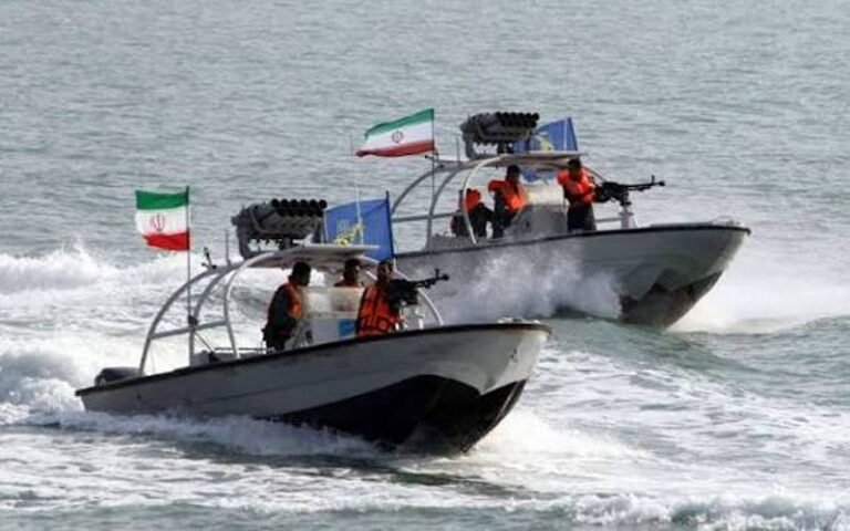 جنگ دوبارہ ہوئی تو بحرہند میں بھی امریکی جنگی جہازوں کو نشانہ بنائیں گے: پاسداران انقلاب