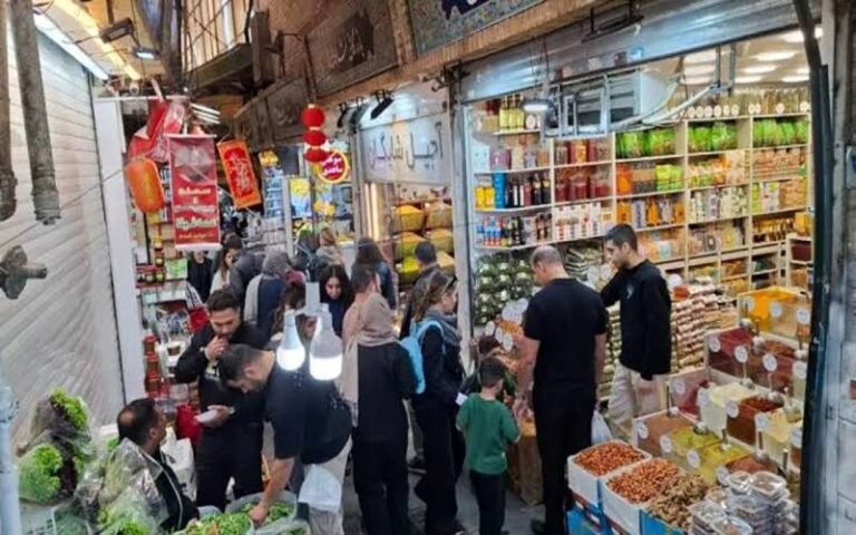 ایران میں مہنگائی کی شرح 83 سال کی بلند ترین سطح پر پہنچ گئی