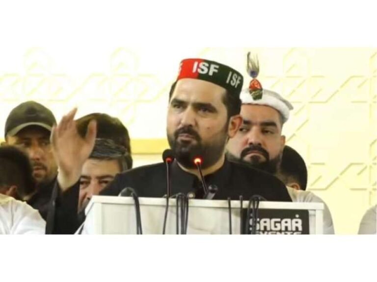 کے پی پولیس کو پنجاب پولیس نہیں بننے دیں گے،سہیل آفریدی
 … نرسنگ کالج واقعے میں ملوث افراد کے خلاف کارروائی ہو گی، وزیر اعلیٰ خیبر پختو خوا