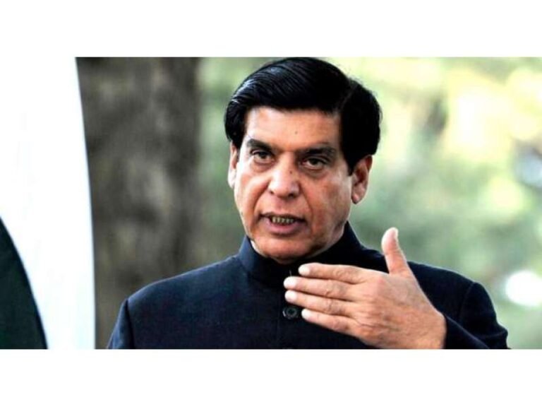 پارلیمان کو مقدم ہونا چاہیے، الیکشن کا عمل مکمل طور پر صاف اور شفاف ہو.راجہ پرویزاشرف لیڈرآف اپوزیشن نے پارلیمان کی عزت اور اسے مزید طاقتور بنانے کی بات کی،تمام سیاسی جماعتوں کو چاہیے وہ پارلیمان کے اندر ہی بیٹھ کر اس کو بہتر بنانے کے لیے اپنا بھرپور کردار ادا کریں.سابق وزیراعظم کی گفتگو