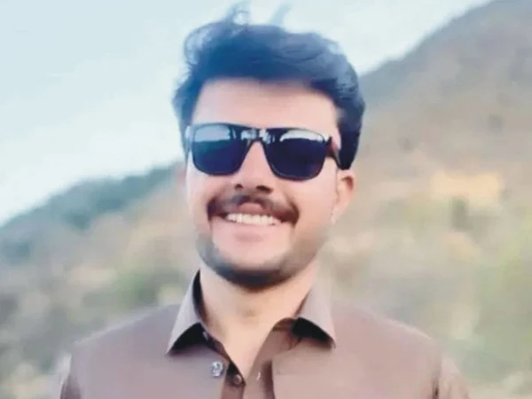 pti worker1788677713 0