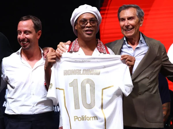 ronaldinho1792824123 0