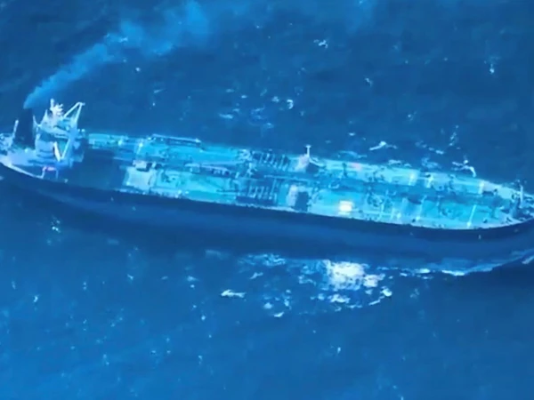 امریکی فوج نے وینزویلا سے منسلک ساتواں تیل بردار جہاز قبضے میں لے لیا 97 untitled 2026 01 21t054646 8921768957680 0