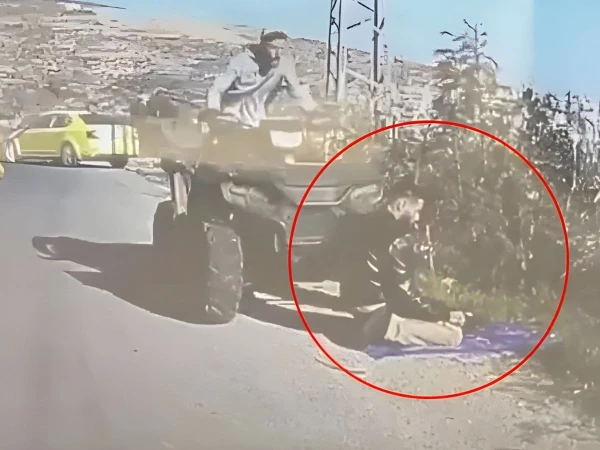اسرائیلی فوجی نے سڑک کنارے نماز پڑھنے والے فلسطینی پر گاڑی چڑھا دی؛ ویڈیو وائرل 4 untitled design 51766854370 0