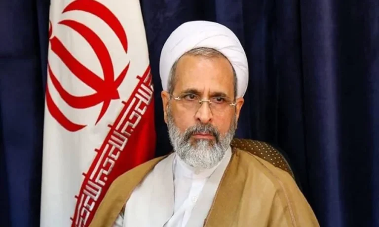خامنہ ای کی شہادت، آیت اللہ علی رضا اعرافی عبوری سپریم لیڈر مقرر