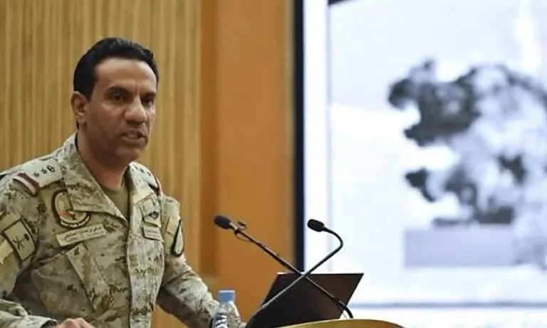 سعودی اتحادی افواج نے یمن میں 127 میزائل و ڈرون ذخیرہ گاہیں تباہ کیں، ترکی المالکی