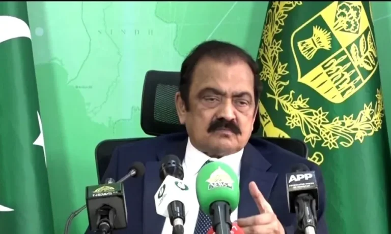 مذاکرات کےدروازےکھلےہیں، ریاست کویرغمال بناکر کسی بھی مطالبےکو نہیں منوایا جاسکتا، راناثناءاللہ
