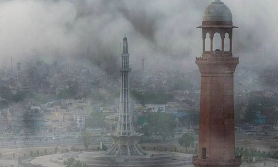لاہور آلودہ.webp