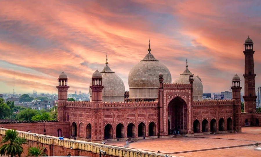 لاہور میں رمضان ٹائمنگ.webp