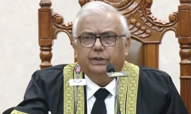 آئین کی پاسداری سے ہی معاشرے میں استحکام ممکن ہے، جسٹس امین الدین